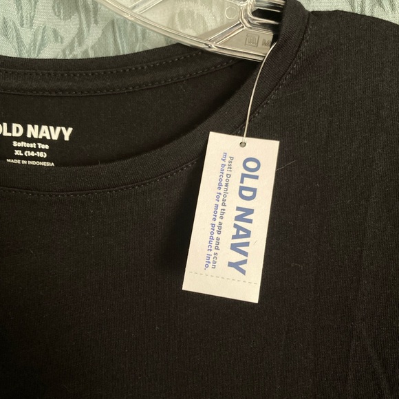 Old Navy | NWT Softest Tee Black Long Sleeve - Picture 4 of 4
